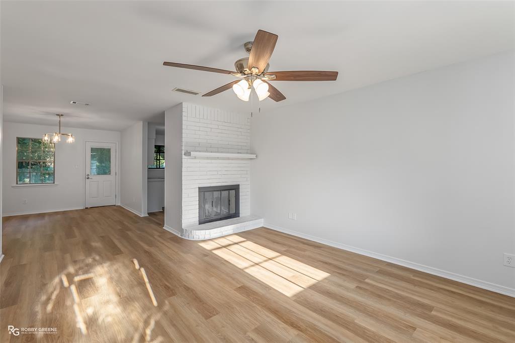 Haughton, Louisiana 71037, United States, 3 Bedrooms Bedrooms, ,2 BathroomsBathrooms,Residential,Active,194974