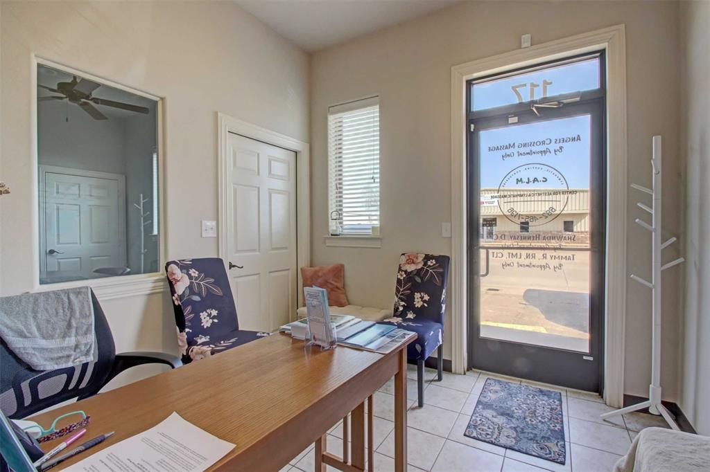 Wilshire Village - Commercial Sale