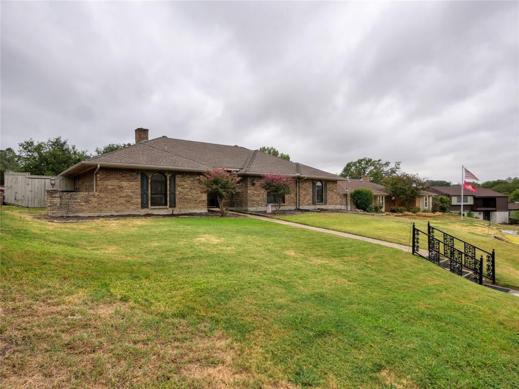 1409 Sun Valley Drive