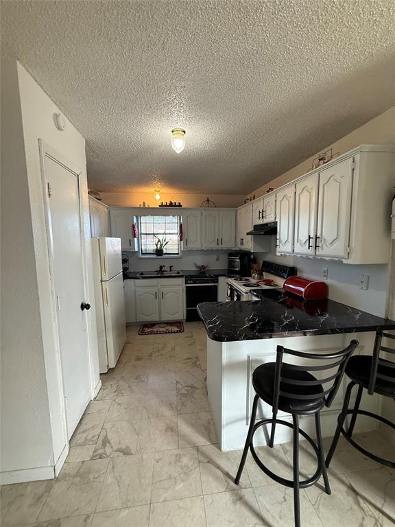 Breezy Hill - Residential