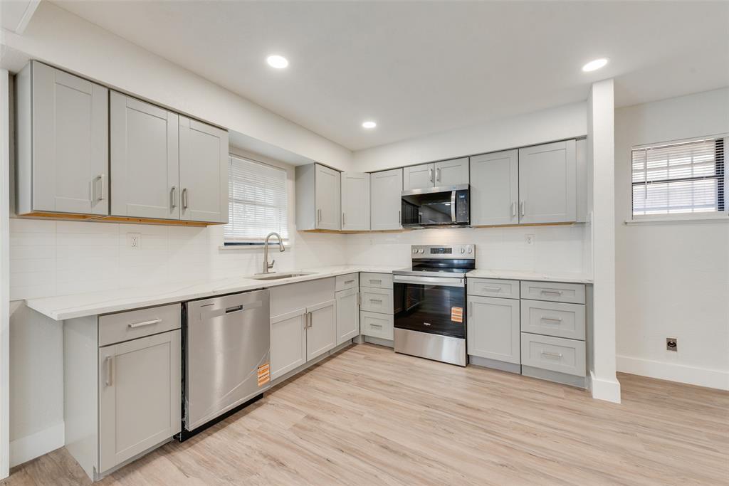 Merrick Construction Cos - Residential