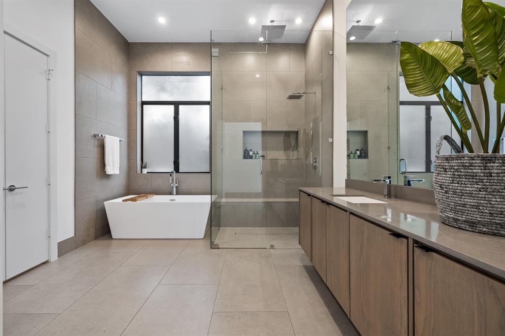 ESTES, R P SUBDIVISION - Residential