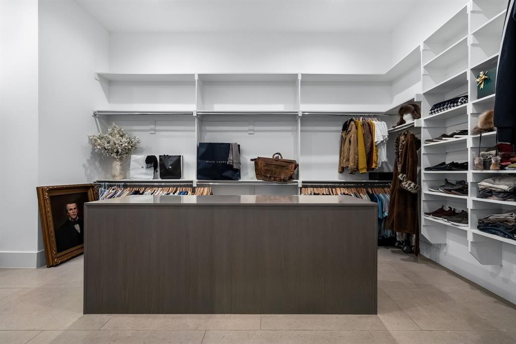 ESTES, R P SUBDIVISION - Residential