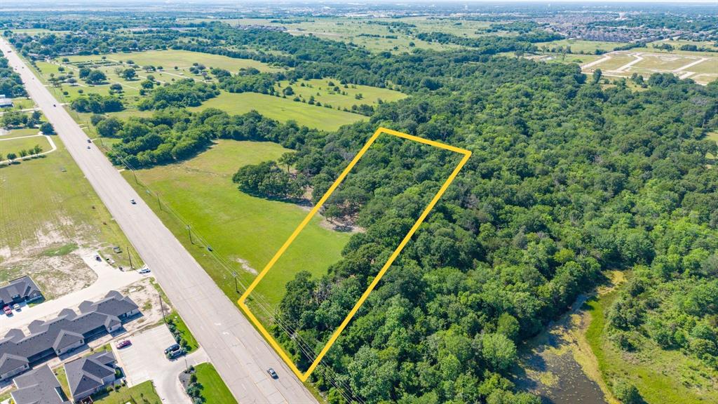 5.2 acres FM 1570