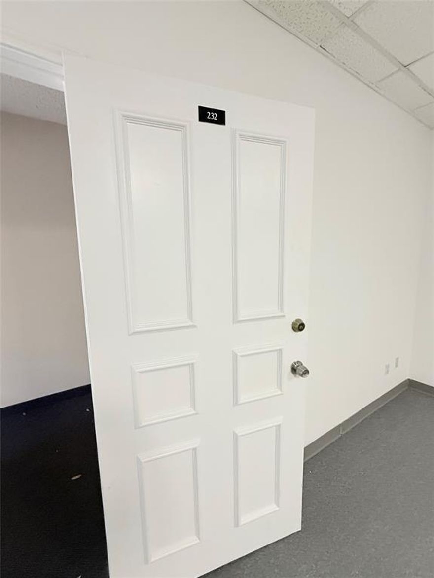 Professional Office Space – Clean & Functional

Well-maintained, private office space ideal for a small business, solo professional, or satellite office. Features an open layout with neutral finishes. Can be leased individually or combined with neighboring spaces. 

Features:

Close to building entrance

Bright, clean interior with neutral finishes

Ideal for one to three users

Great for consultants, therapists, or remote teams

Convenient location with easy client access