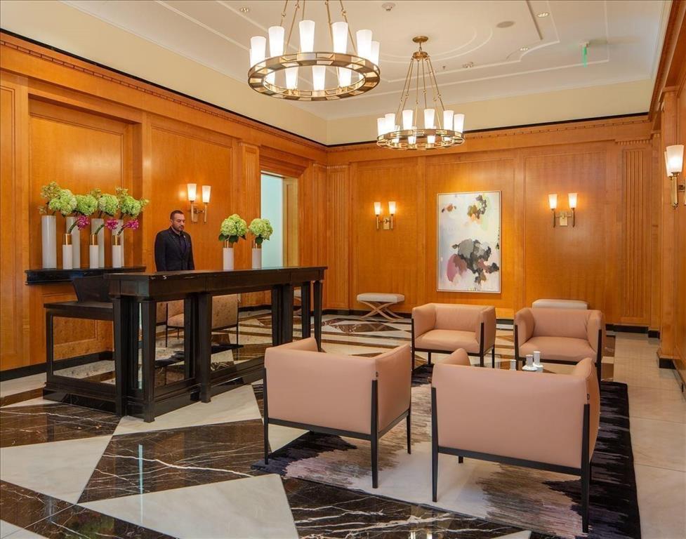 Ritz-Carlton 2 - Residential