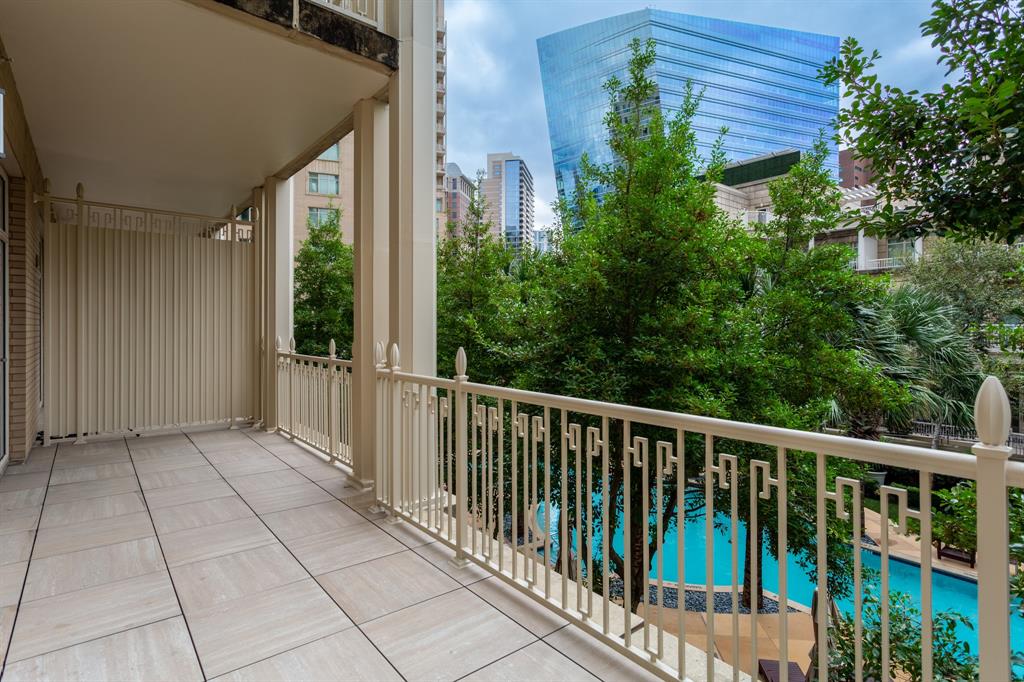 Ritz-Carlton 2 - Residential