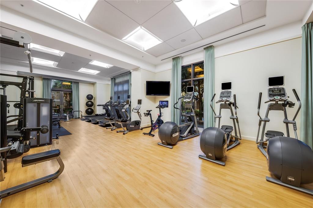 Ritz-Carlton 2 - Residential