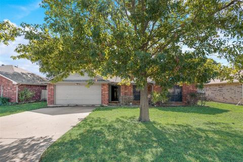 A home in Alvarado