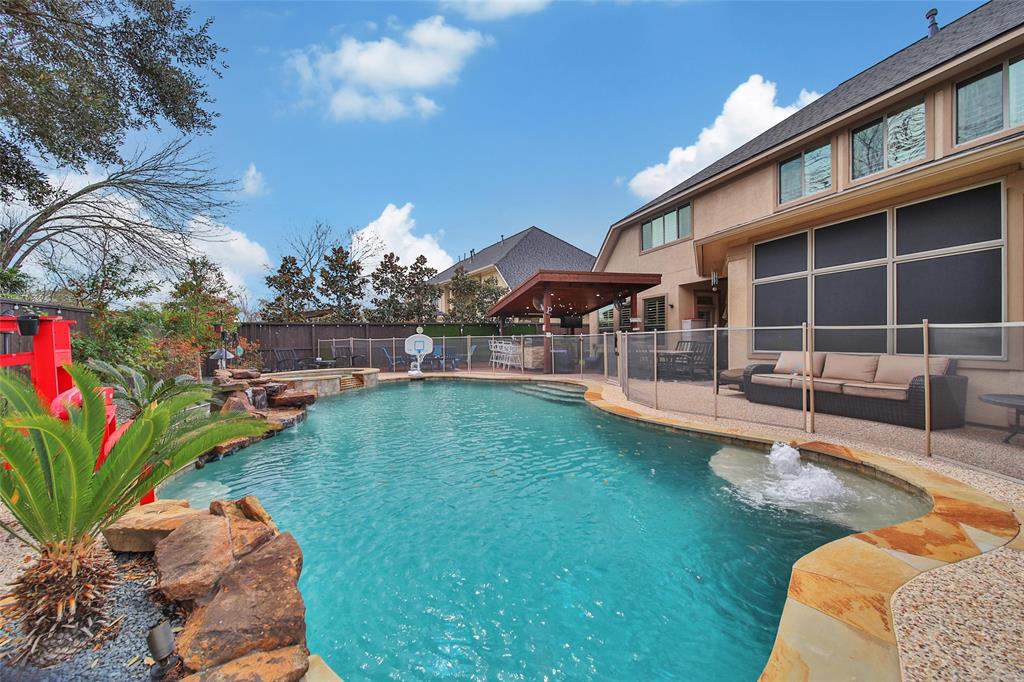 1506 Graystone Creek