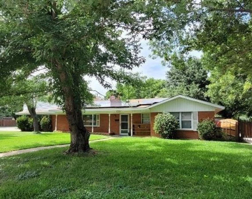 Assumable VA loan with only 2.75 interest!!! 
Well-kept 5 bed 3 bath older home that sits on a corner lot. Front yard is spacious with nice trees.  Huge back yard with 2 sheds. NEW AC unit throughout house! Second floor is above garage and has 2 bedrooms with new carpet and paint, and 1 bath. The two rooms above garage make for an awesome mother in law suite or you can rent out rooms. Whole house just painted except for 1 room and bathrooms. Dining room, master and 2nd bedroom has new wood floors, while 3rd bedroom has new carpet. A few updates that can be added to make it really nice, but overall a well kept older home. Schedule a showing on Showing Time or call listing agent. Home is still occupied so appointment only.