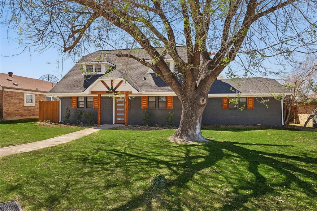 1912 Sierra Drive