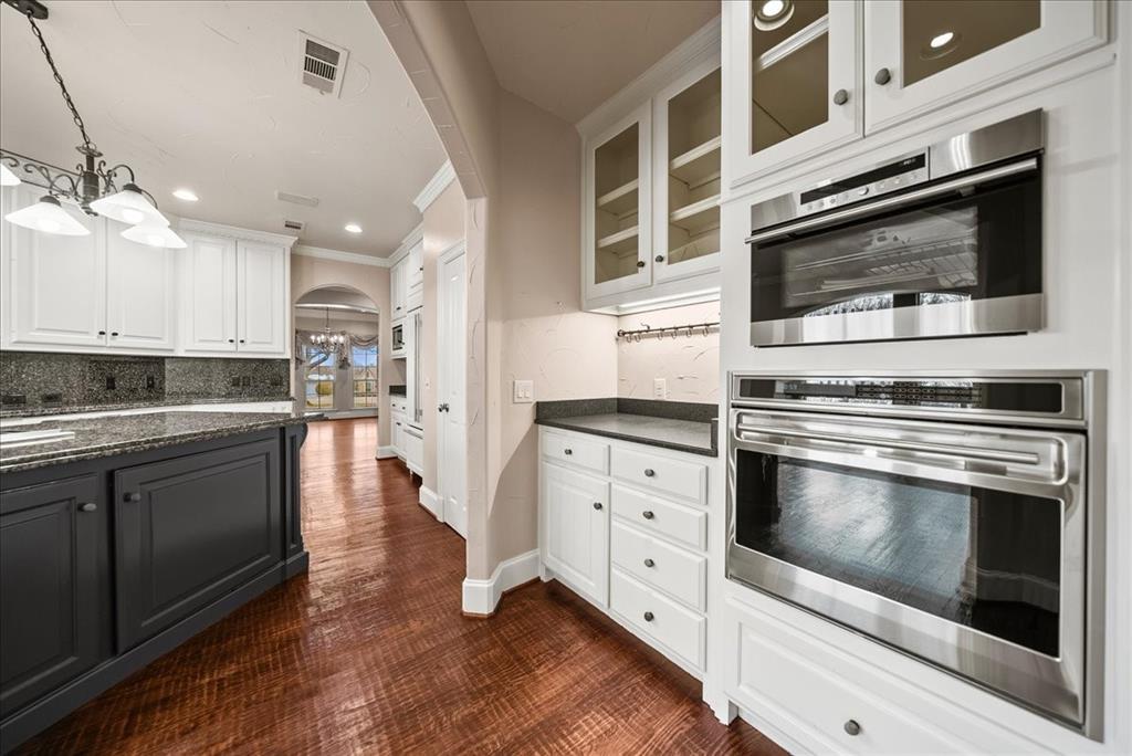 Emerald Sound At Lake Lewisvil - Residential