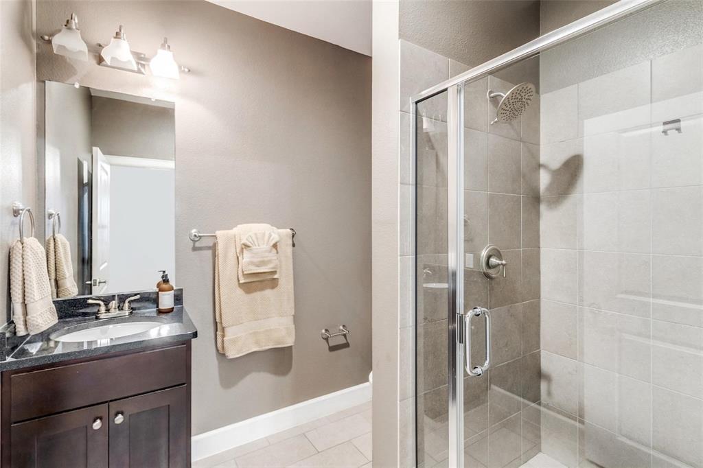 Vine Condo - Residential