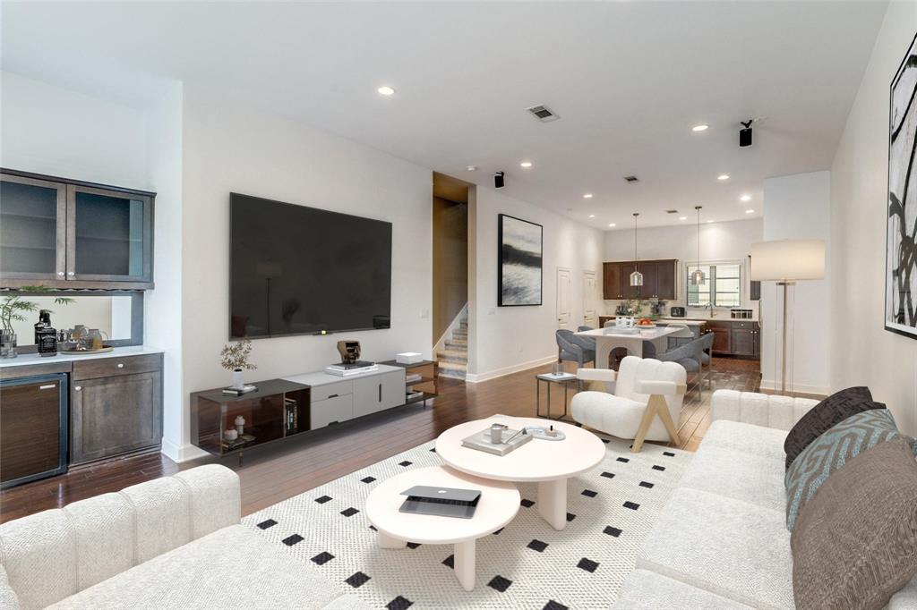 3210 Carlisle Street 37