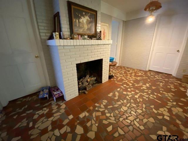 Wanda Court - Residential