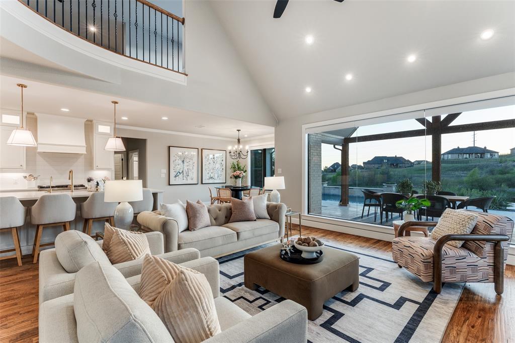 Bella Hora - Residential