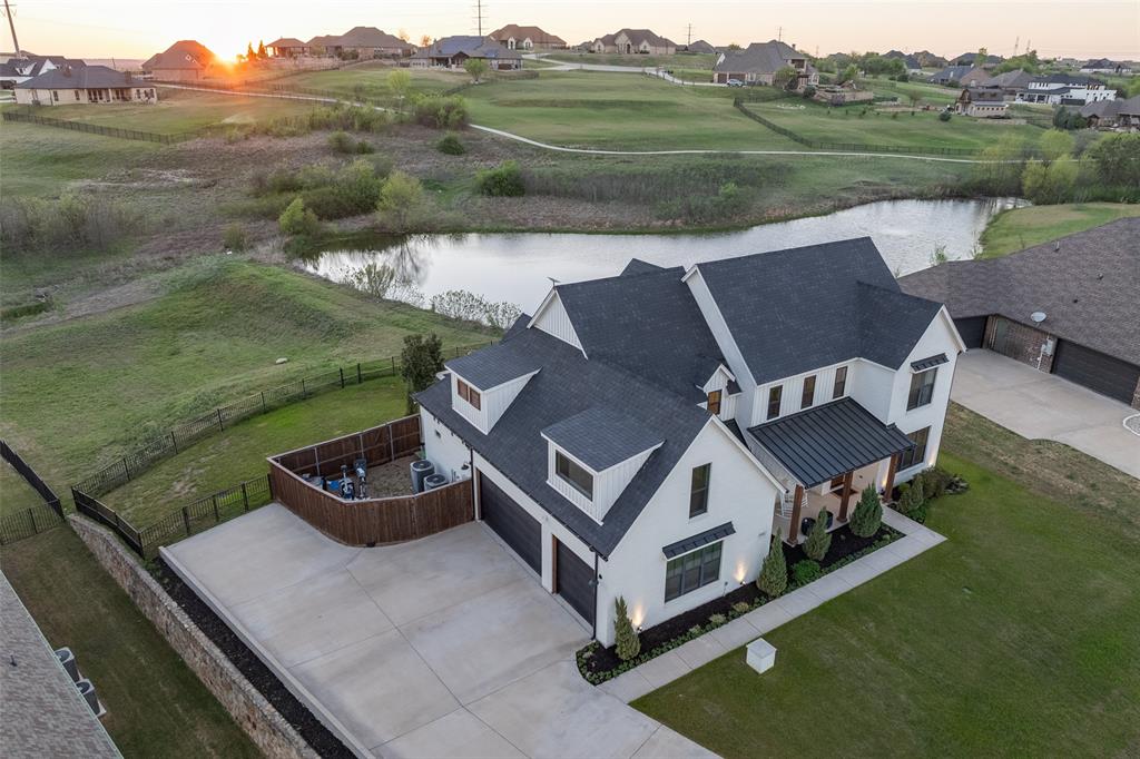 Bella Hora - Residential