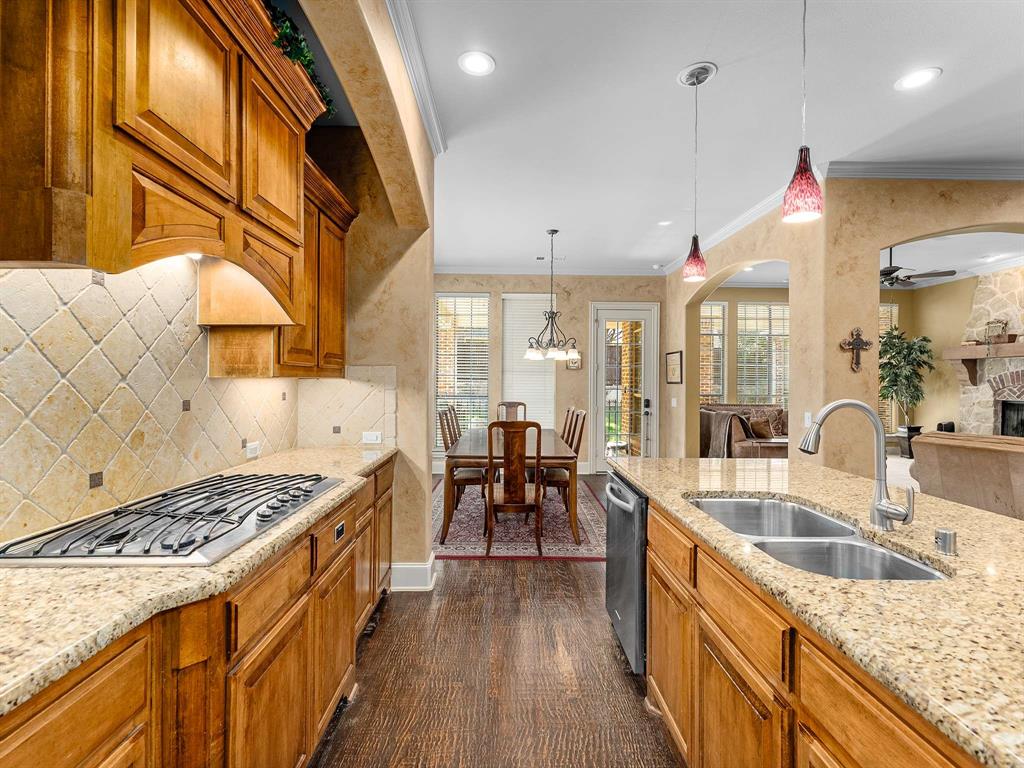 1604 Litchfield Drive