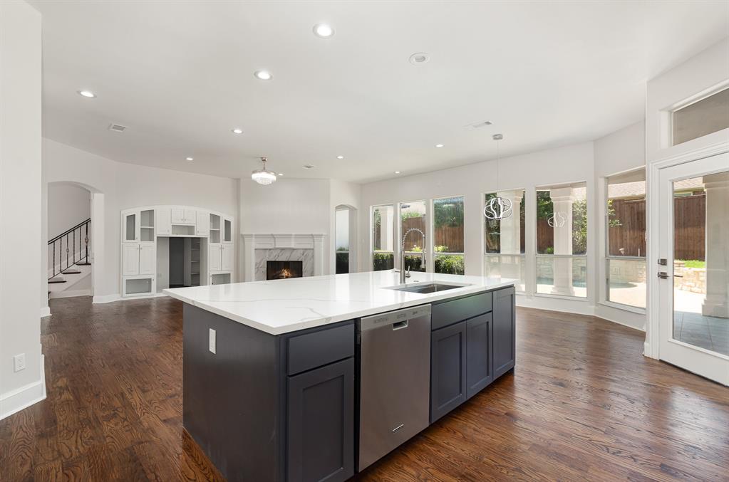 2628 STRATFORD CHASE
