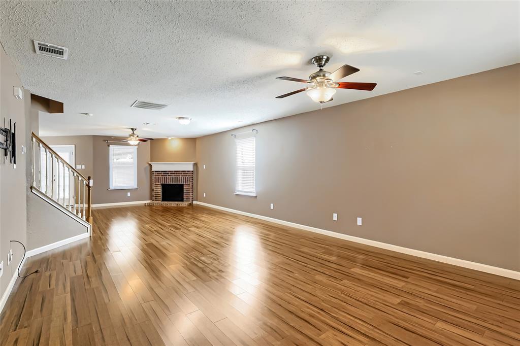 8127 Abbey Glen Court