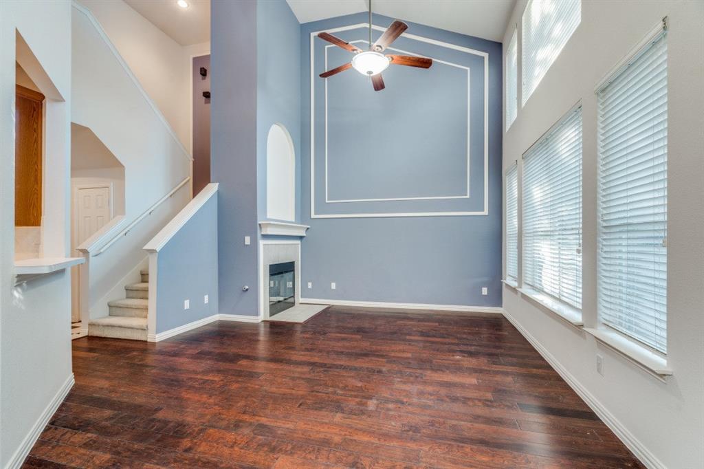 9825 Cambria Court