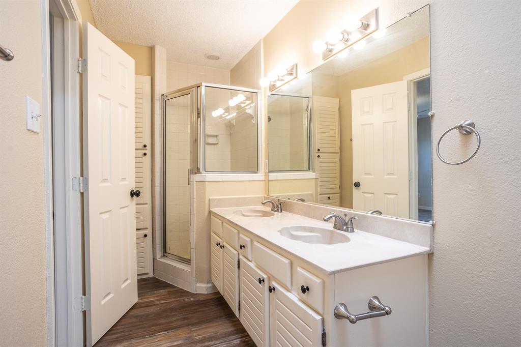 Vue Du Lac - Residential