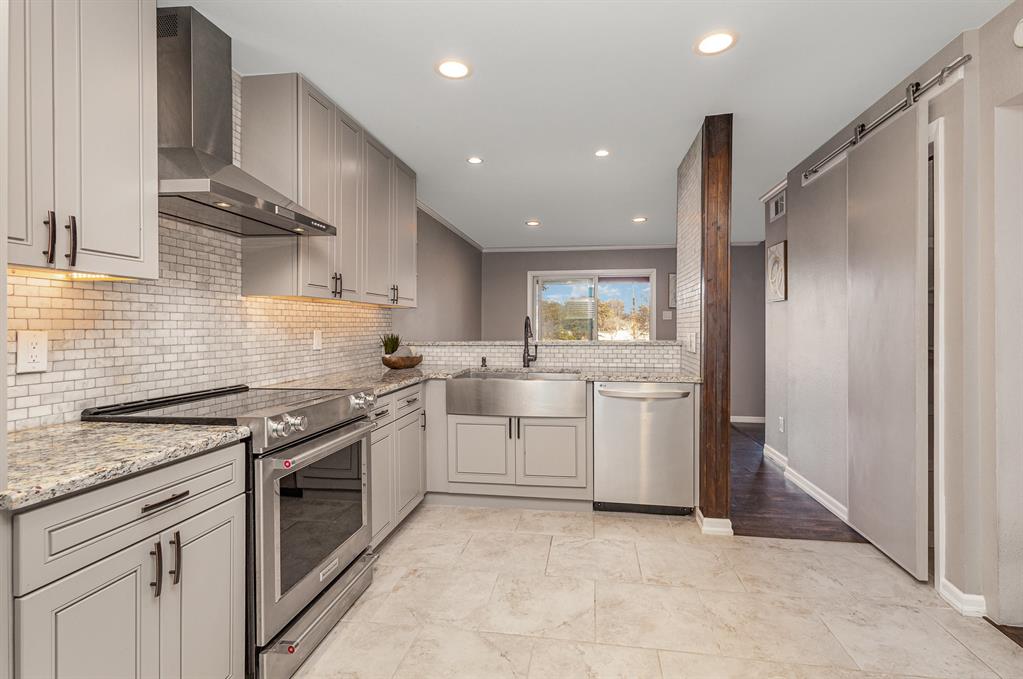 Country Place Twnhs 01 - Residential