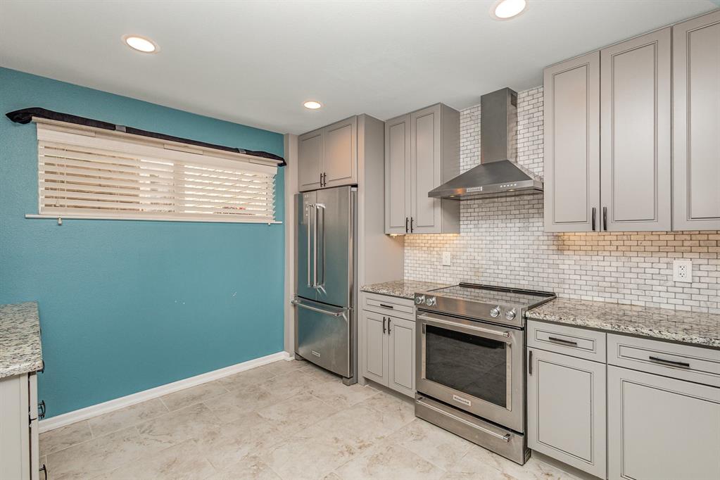 Country Place Twnhs 01 - Residential