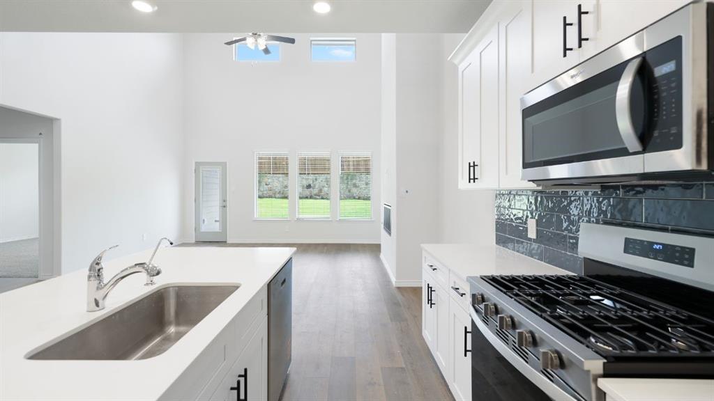 The Landing at Hidden Lakes - Residential