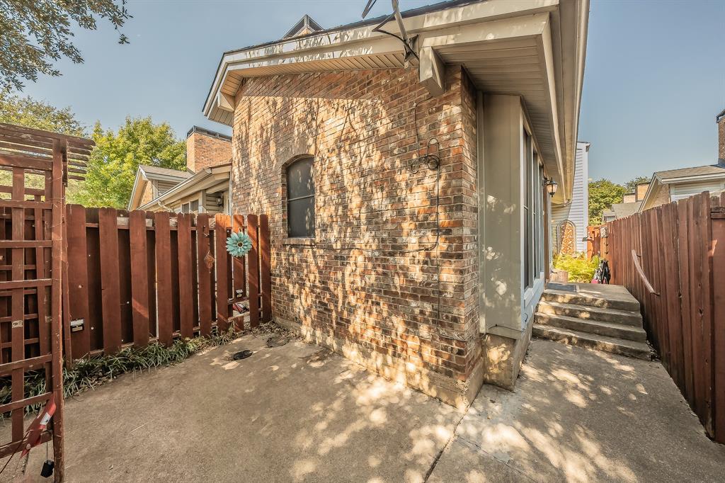 2524 Shady Ridge Drive