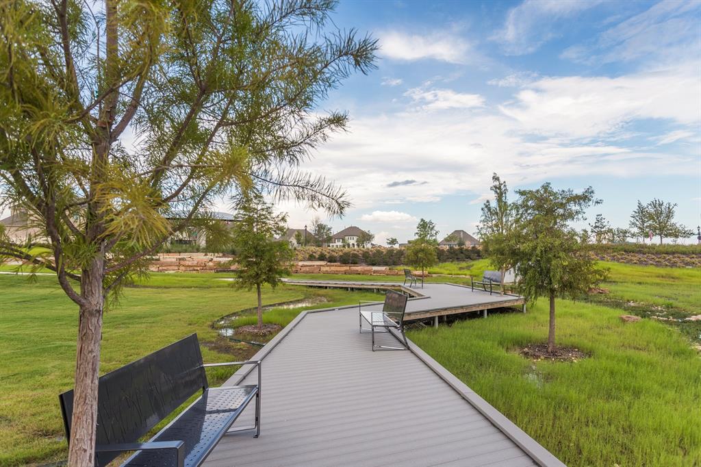 3722 Henry Crossing