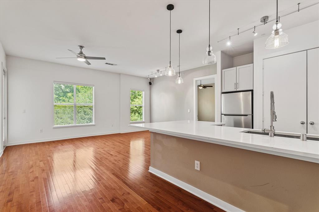 2950 Mckinney Avenue 219
