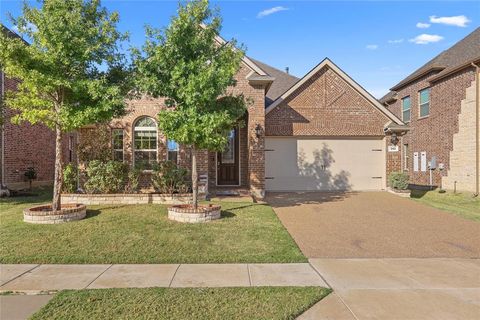 348 Prairie Ridge Lane Lewisville TX 75056