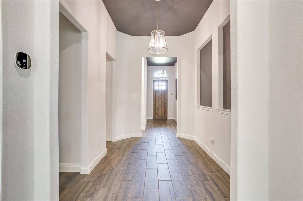 1209 Rushmore Drive