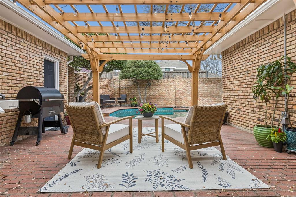 Pebble Crk - Residential