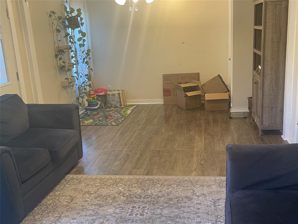 Hwy 514 - Residential