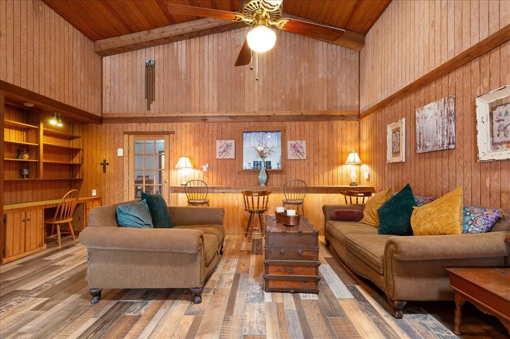 Rolling Hills - Residential