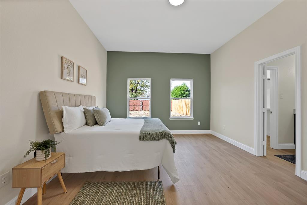 VICTORY HEIGHTS ADDITION - Residential Income