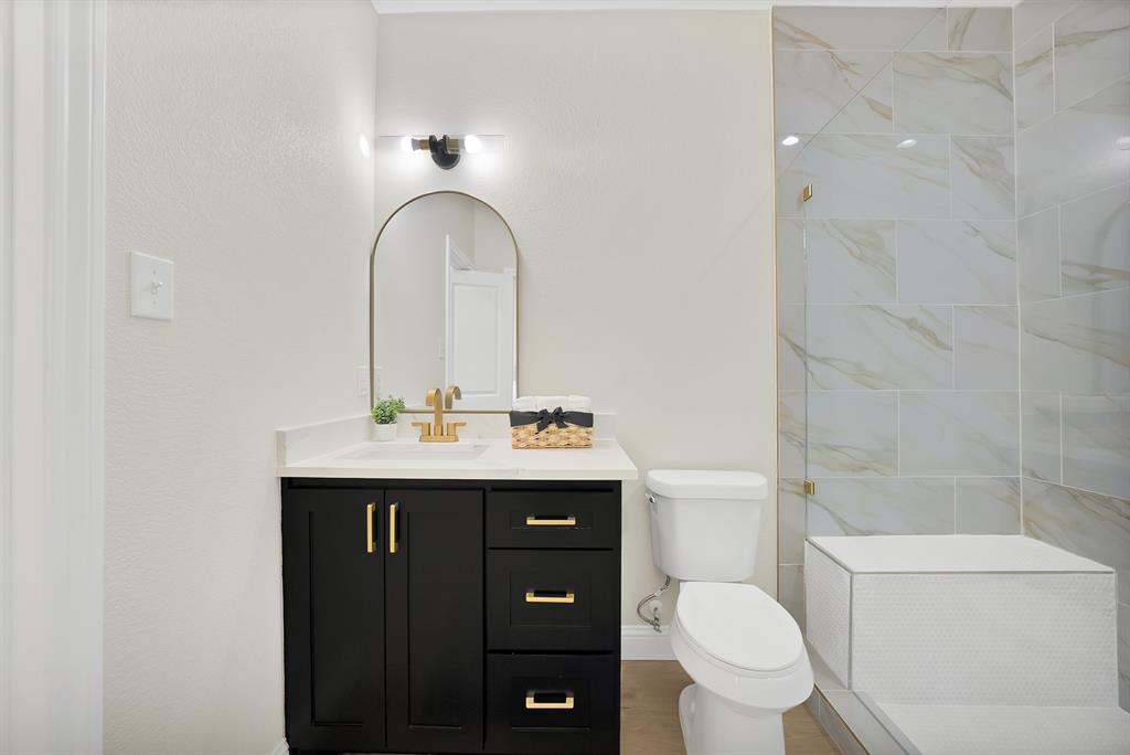 VICTORY HEIGHTS ADDITION - Residential Income