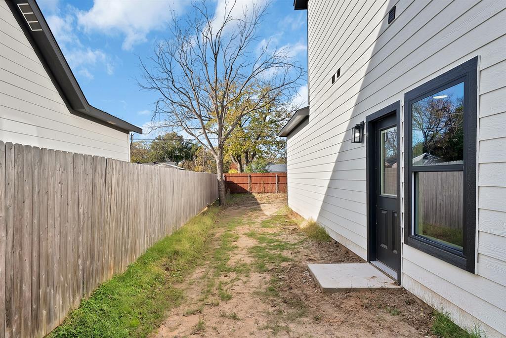 VICTORY HEIGHTS ADDITION - Residential Income