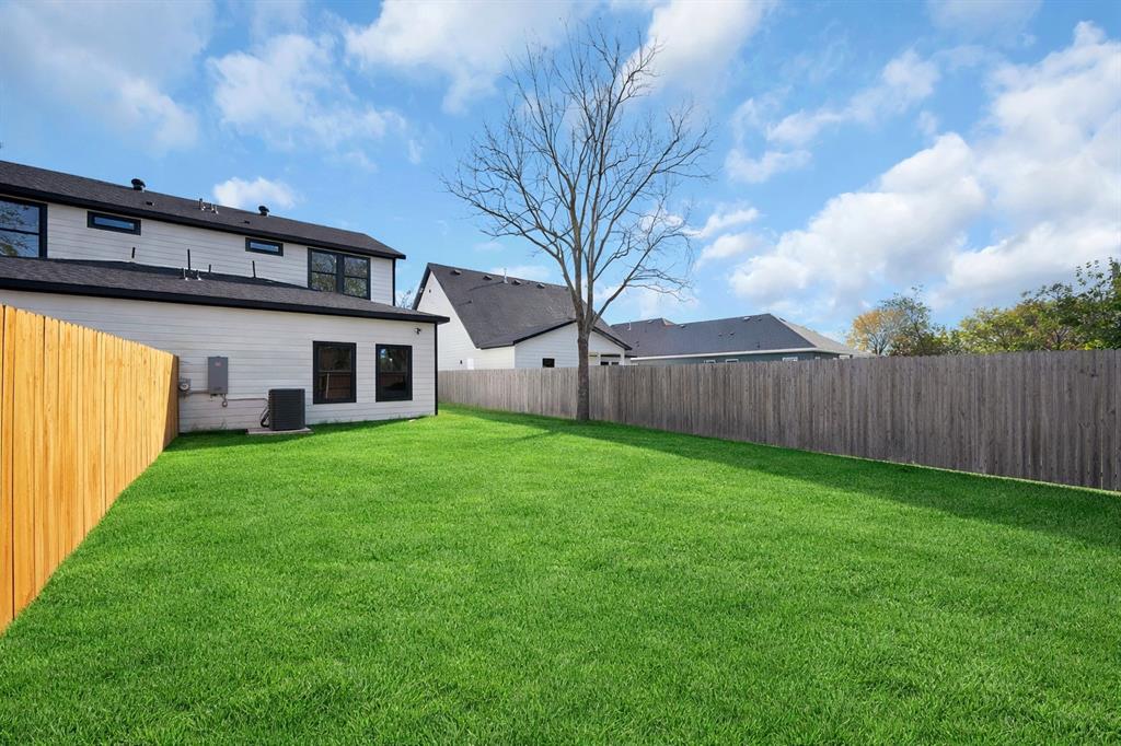 VICTORY HEIGHTS ADDITION - Residential Income