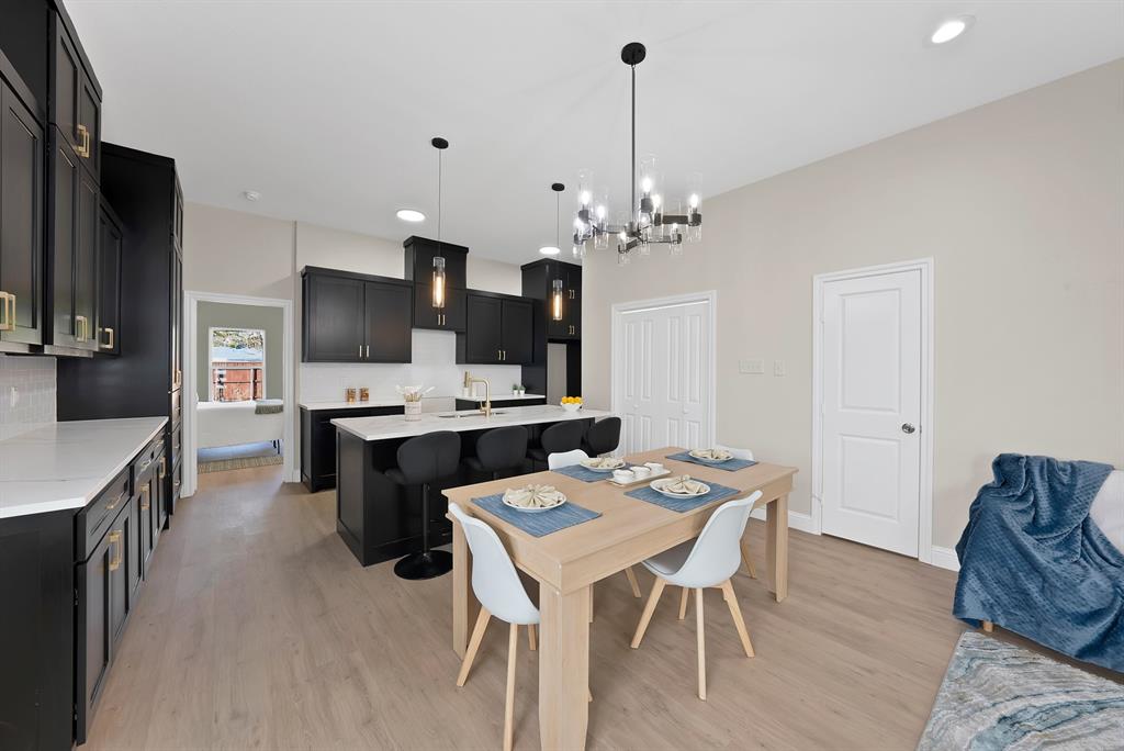 VICTORY HEIGHTS ADDITION - Residential Income