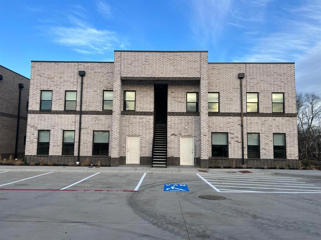 RICHLANDS PLAZA - Residential Lease