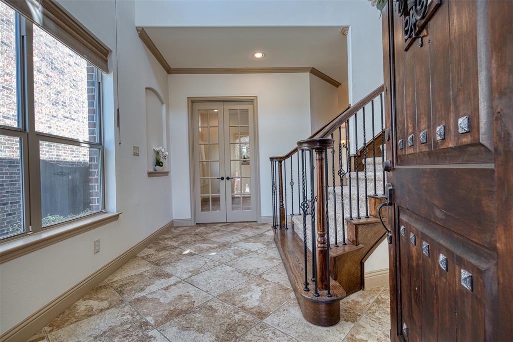 9104 Blue Water Drive