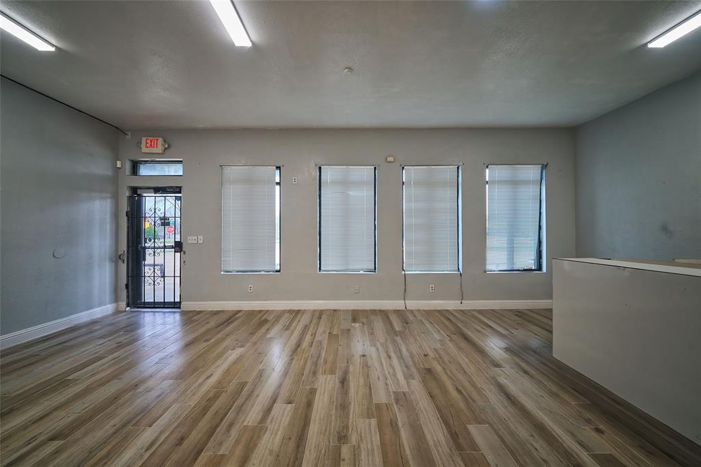 South Hemphill Heights - Commercial Sale