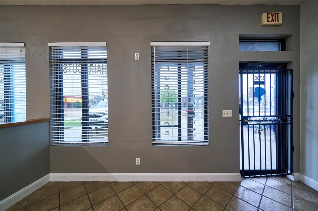 South Hemphill Heights - Commercial Sale