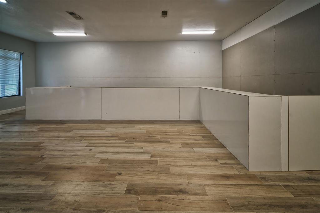 South Hemphill Heights - Commercial Sale