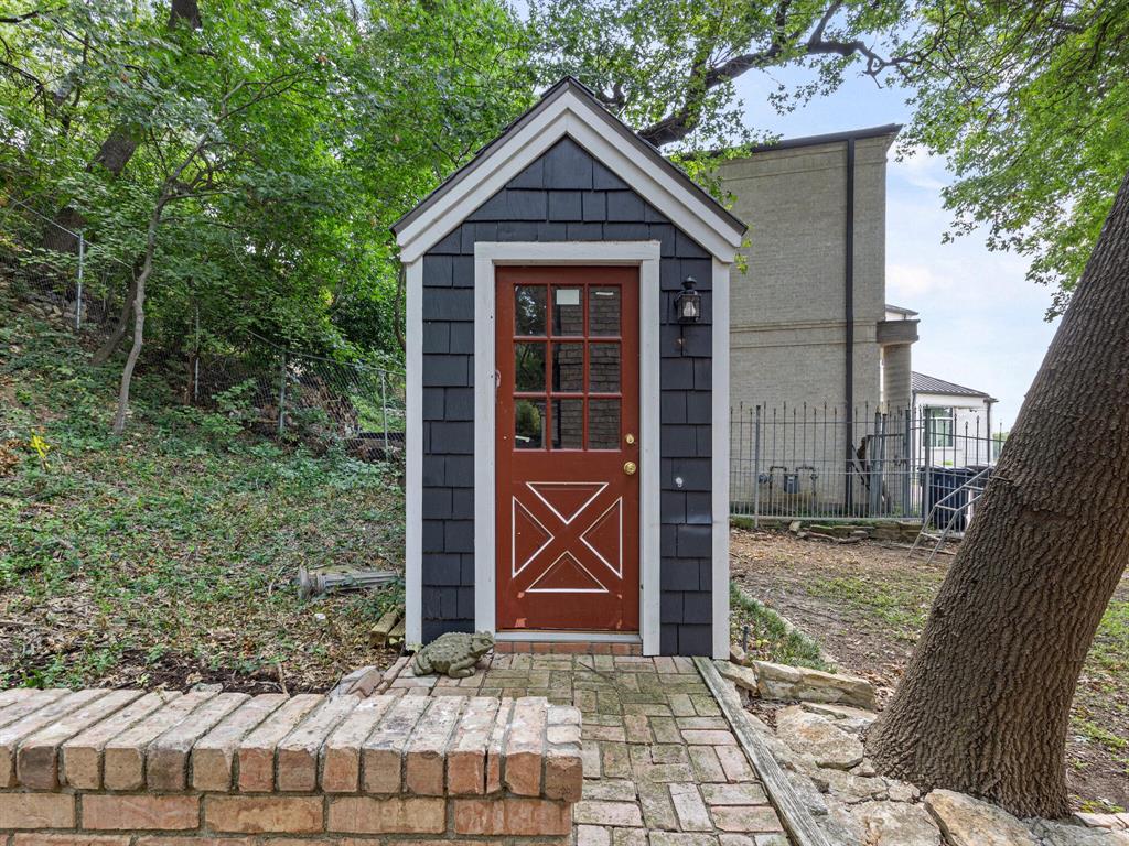 Bellaire - Residential