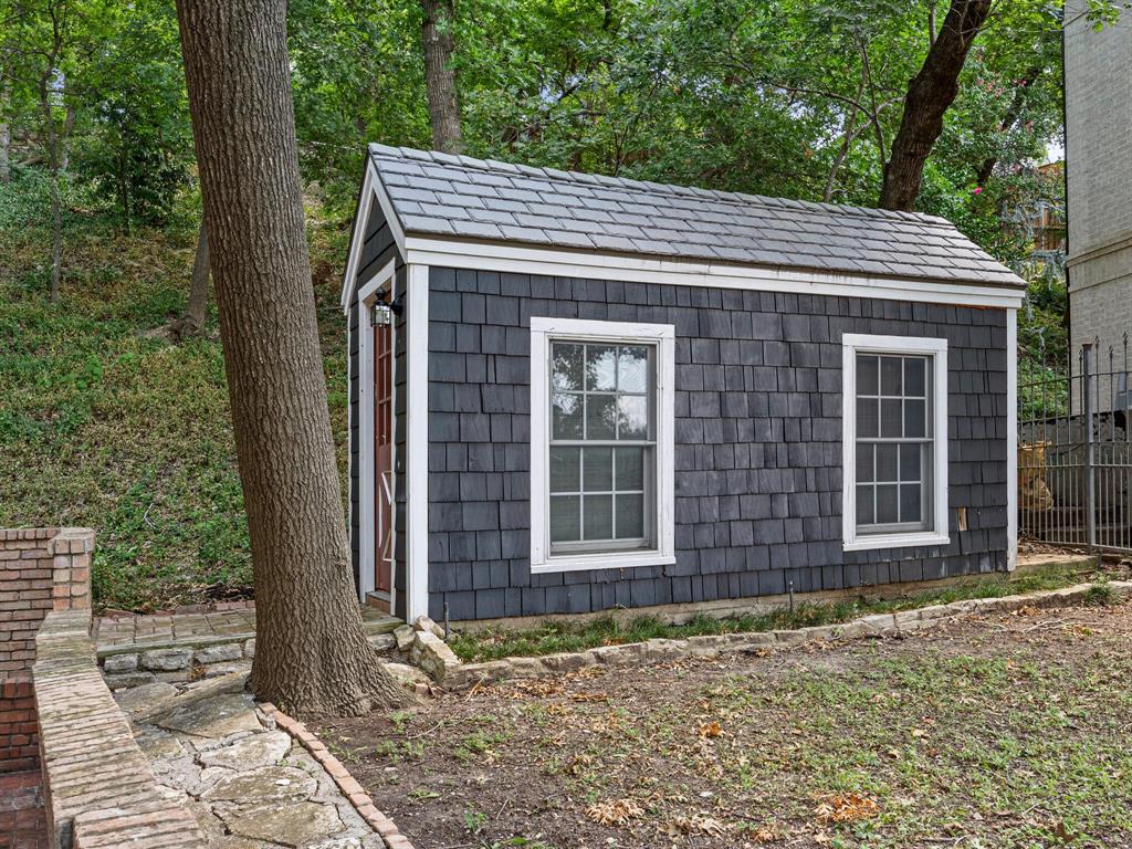 Bellaire - Residential